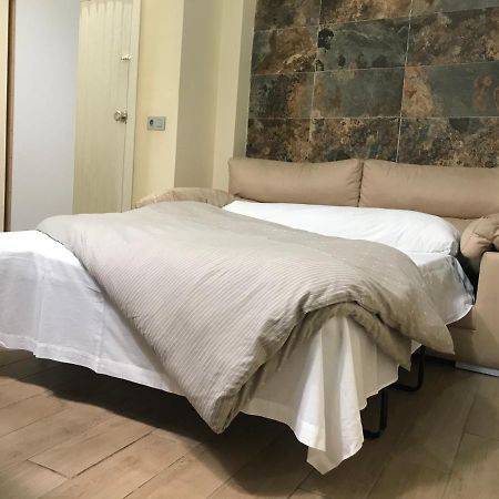 Deluxe Apartment In La Giralda เซบีญา ภายนอก รูปภาพ