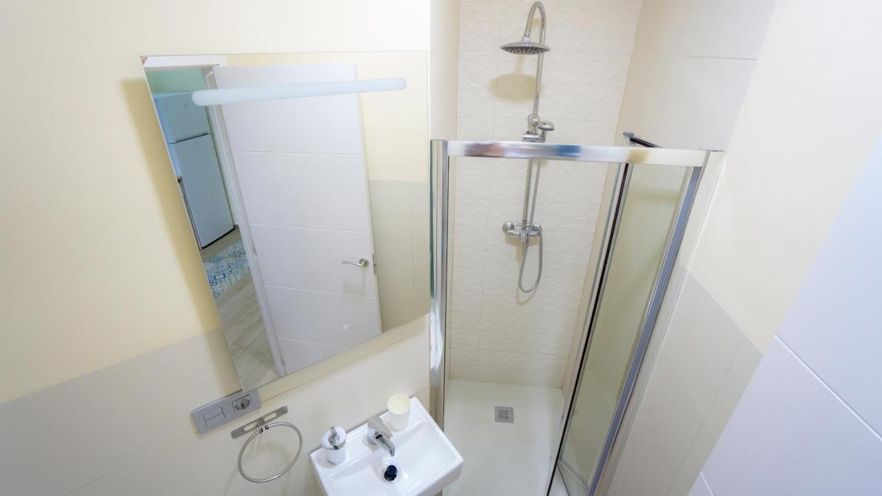 Deluxe Apartment In La Giralda เซบีญา ภายนอก รูปภาพ